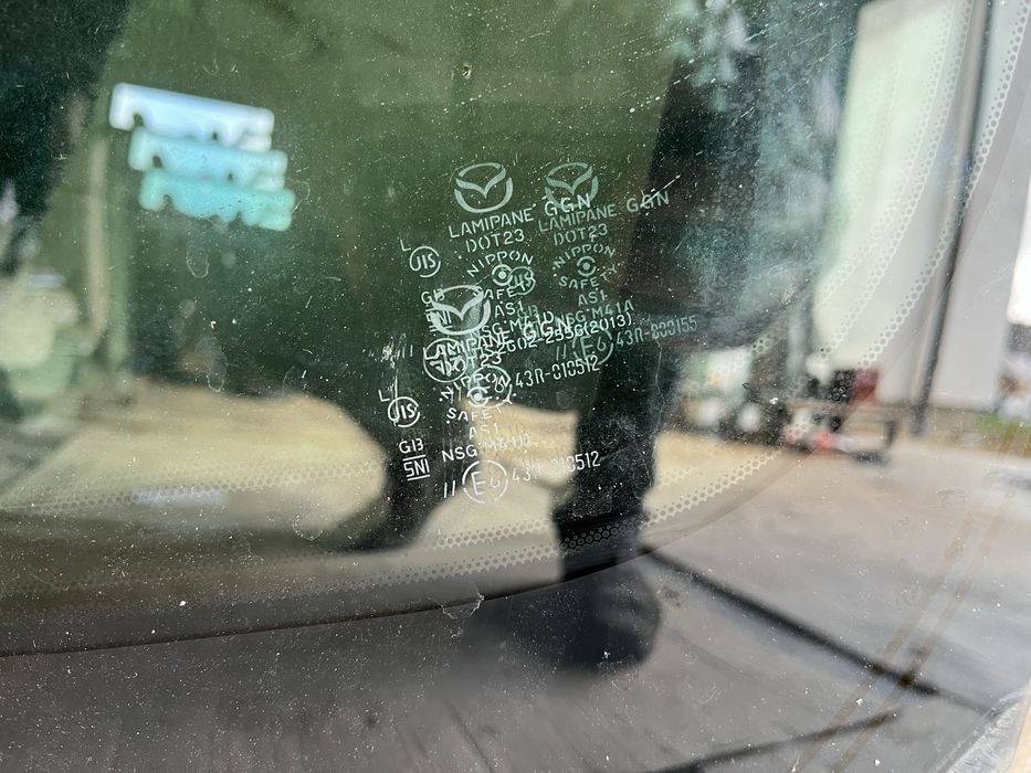 Скло вітрове лобове лобовик Mazda CX-5 kf Мазда сх-5