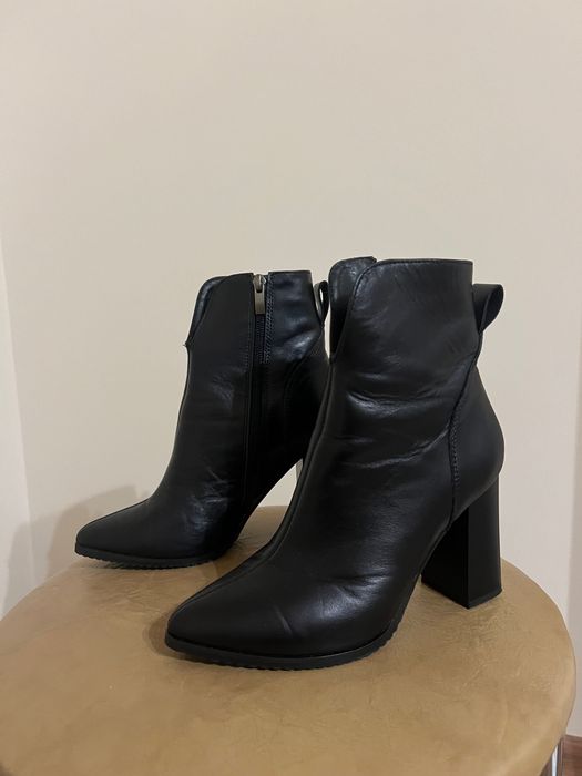 Жіночі черевички 36 шкіра