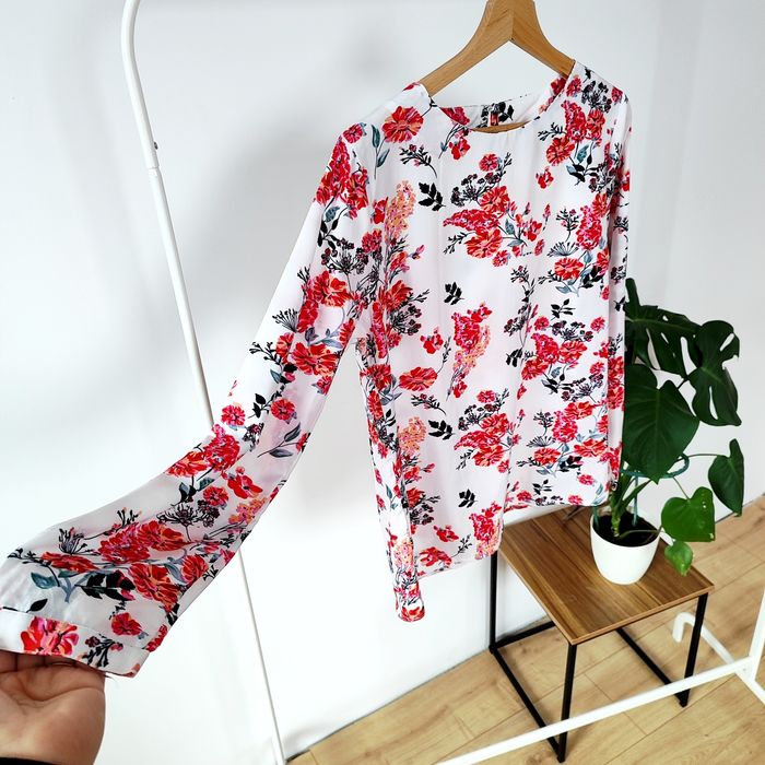 Bluzka koszula biała w kwiaty 40 L Greenpoint elegancka floral