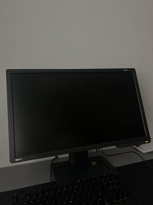 Pc Gaming i5-9400f - 1650 1tb c/monitor 144hz