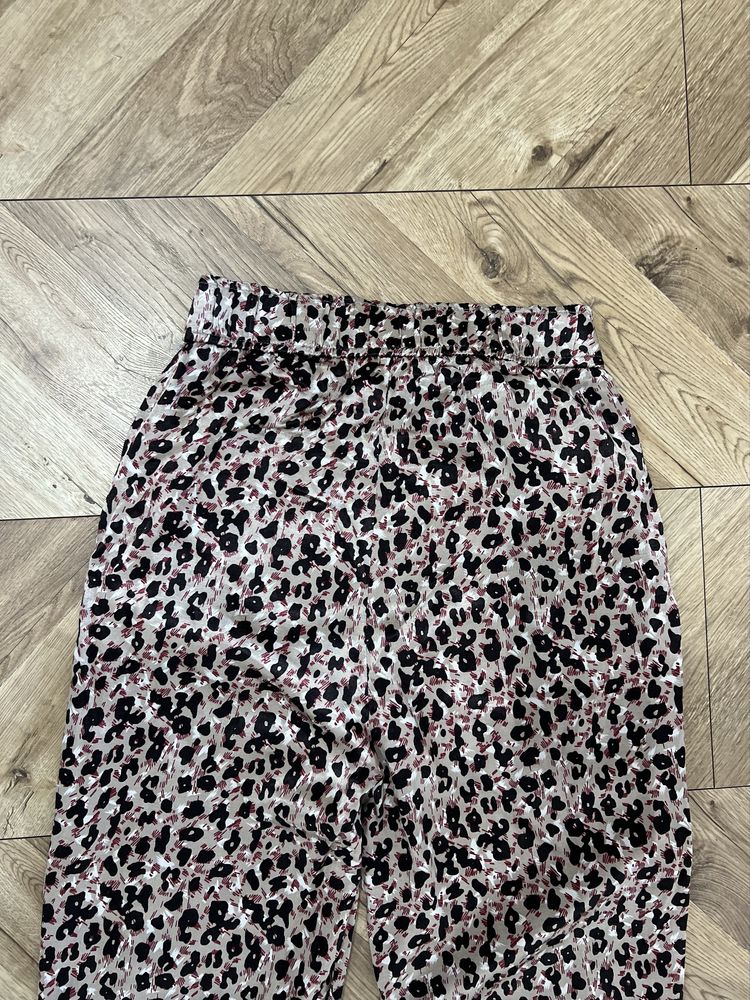 Spodnie alladynki haremki wygodne luźne w panterkę Zara S 36