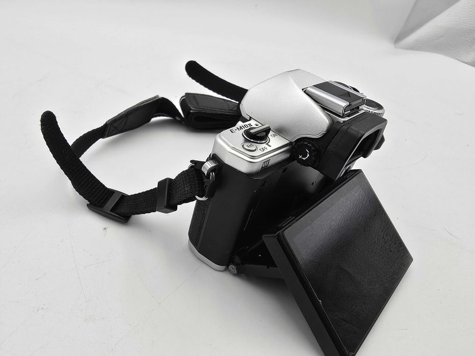 Aparat Olympus OM-D E-M10 MARK II