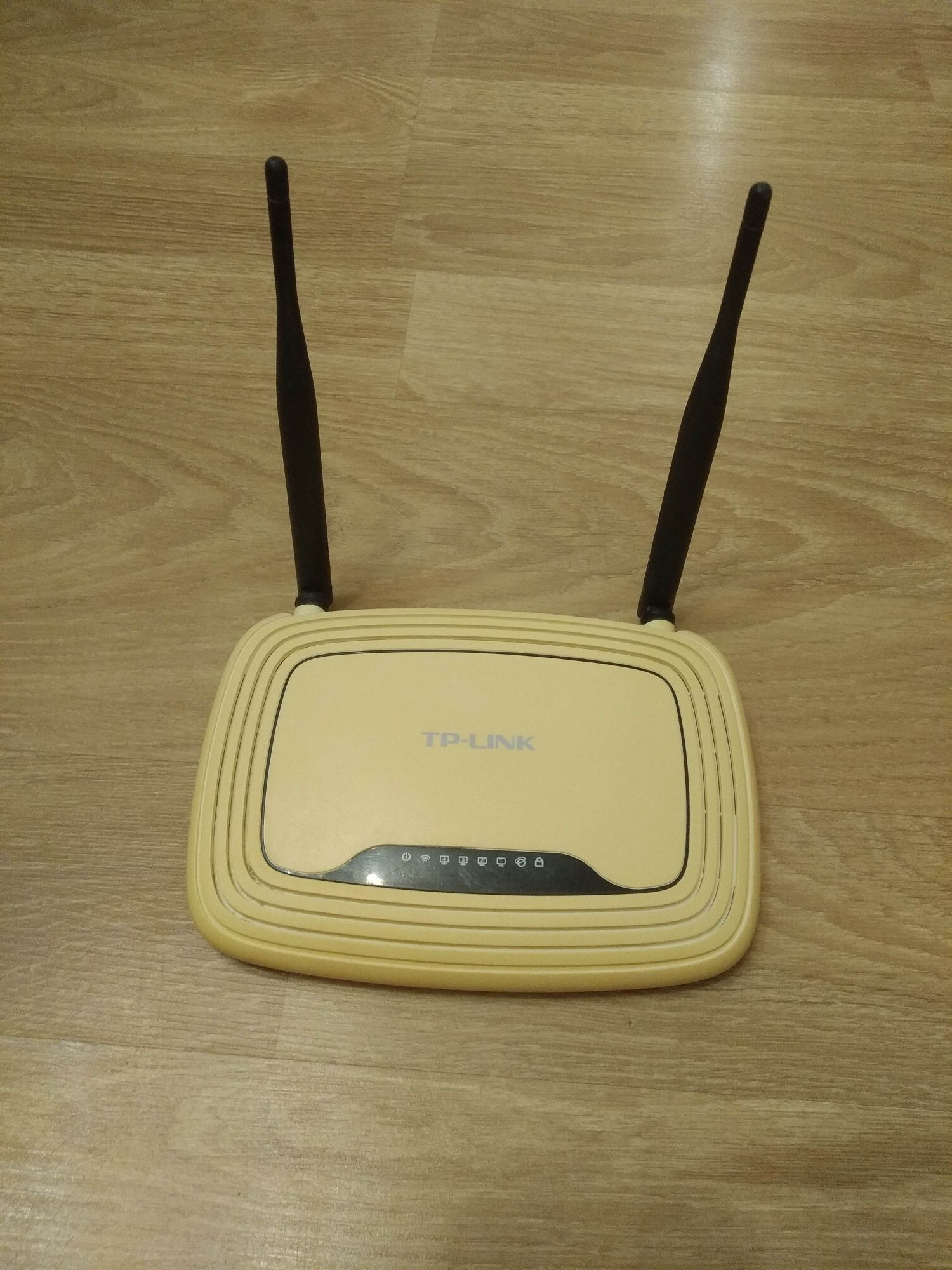Роутер  TP - Link   4G.