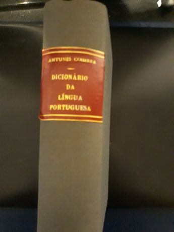 Dicionário da língua portuguesa muito antigo