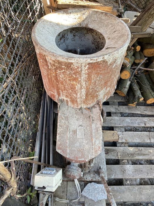 Змішувач розчинів,будівельний