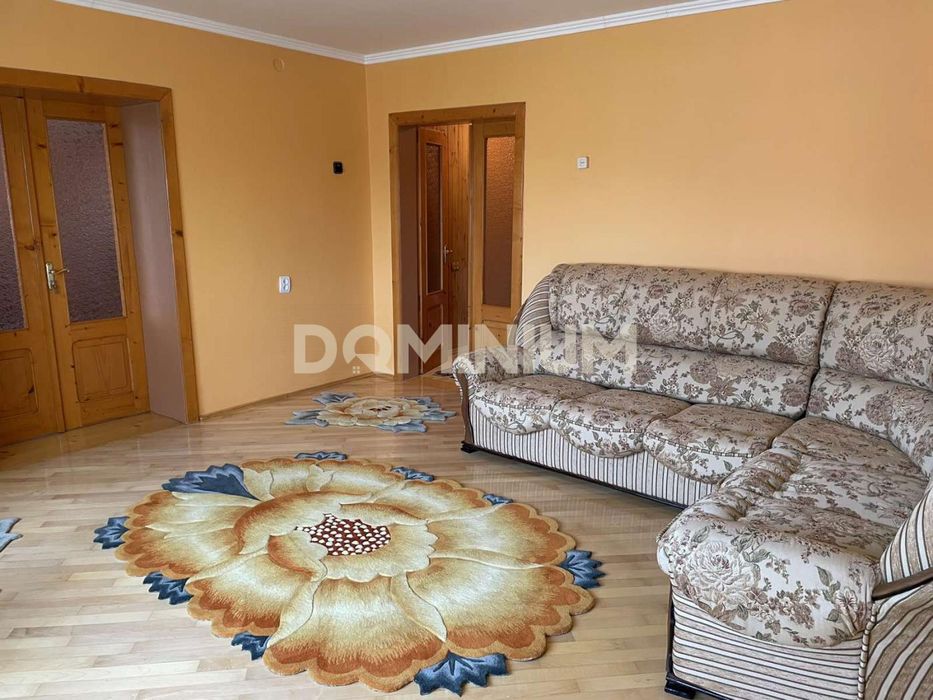 Продаж Будинок м,Виноградів