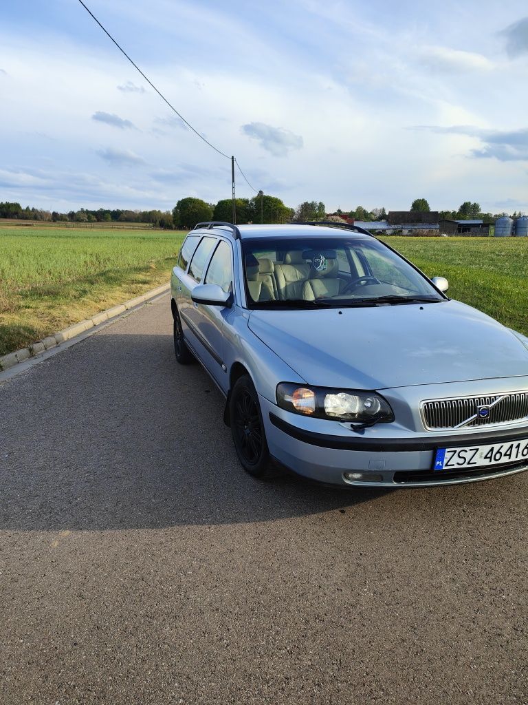 Volvo V70 2 gen 2.4 T