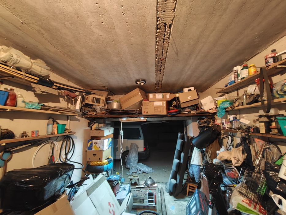 Гараж с погребом и ямой на Залютино в ГК "Машиностоитель"