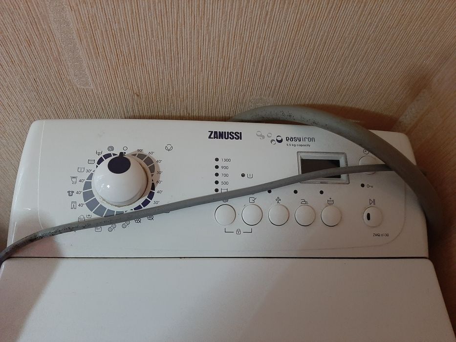 Продам пральну машину б.в. загуссі свк 6130 завантаження 6 кг.вертикал