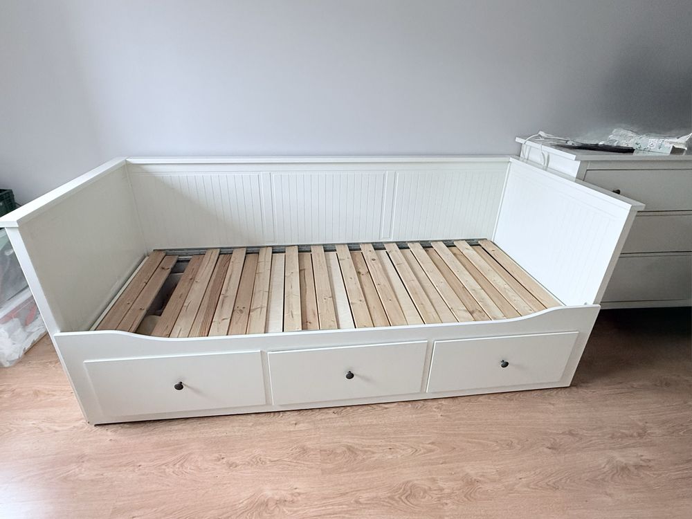 Łóżko leżanka Hemnes IKEA pojedyncze podwójne z szufladami