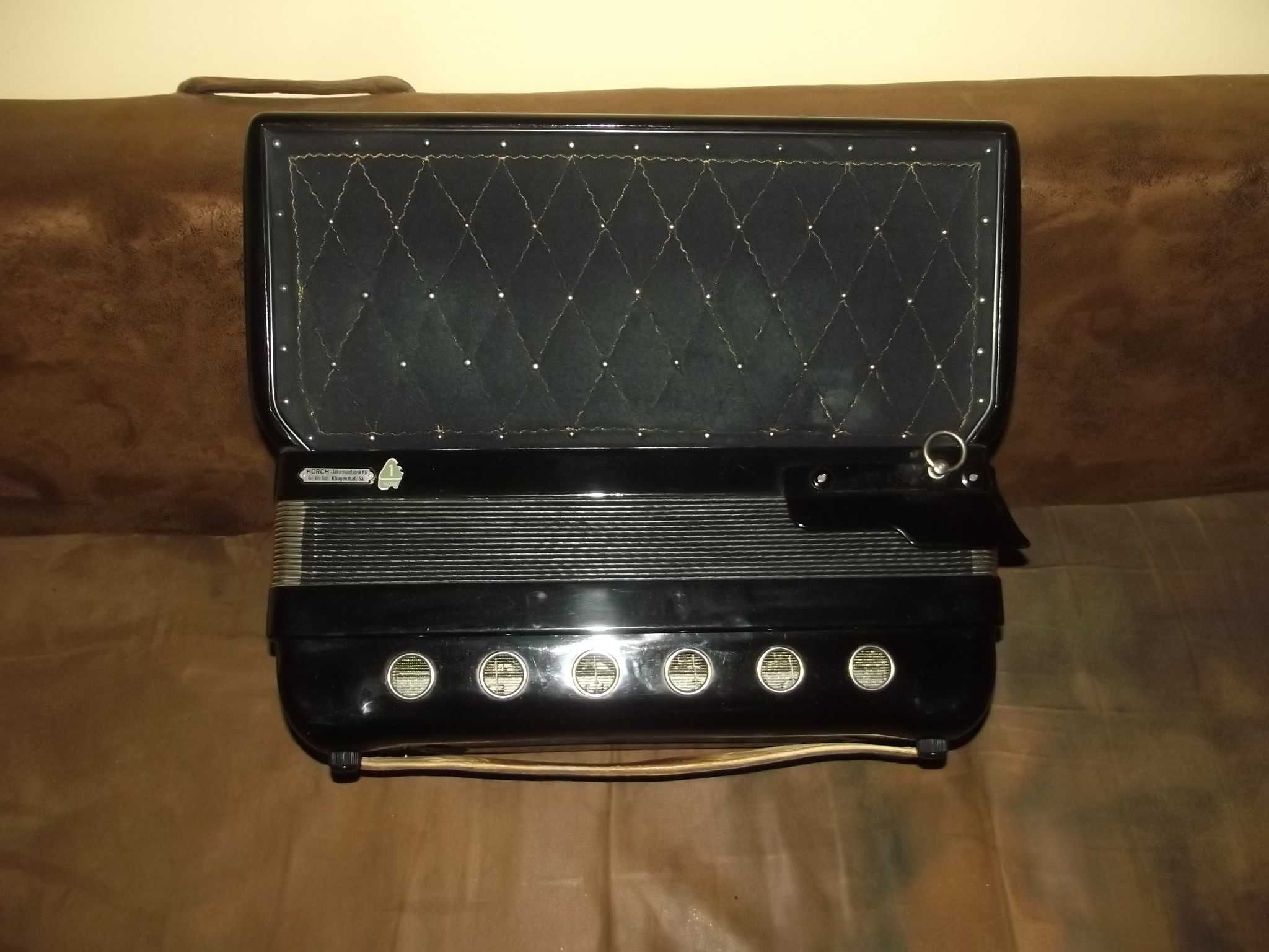 Akordeon Horch 120 bas