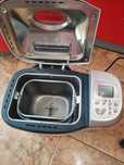 Продам хлебопечь Delonghi