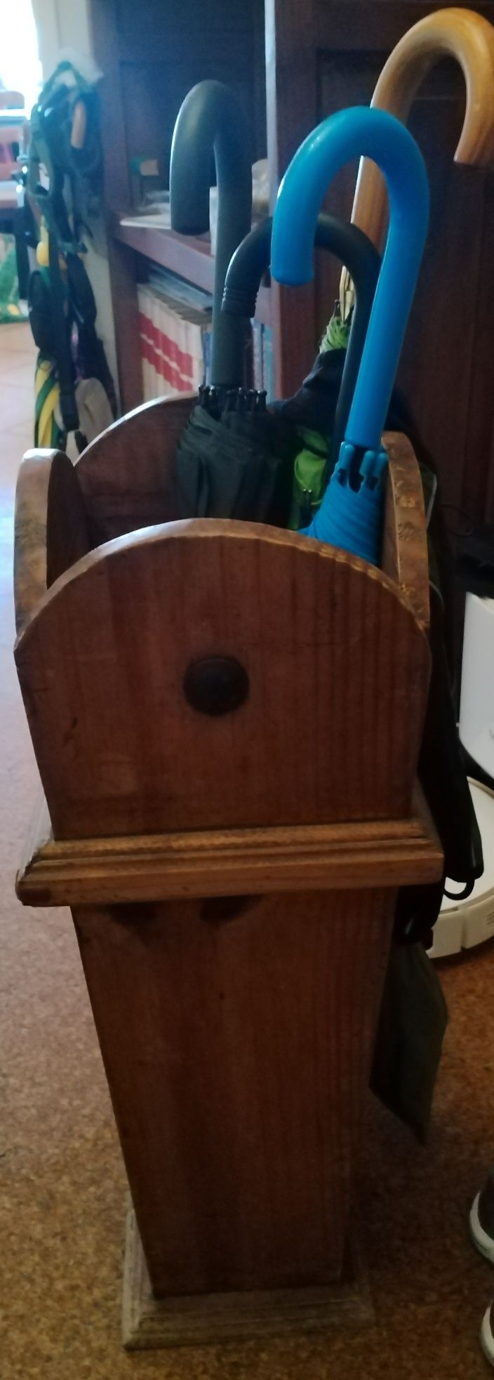 Conjunto bengaleiro e suporte guarda-chuva