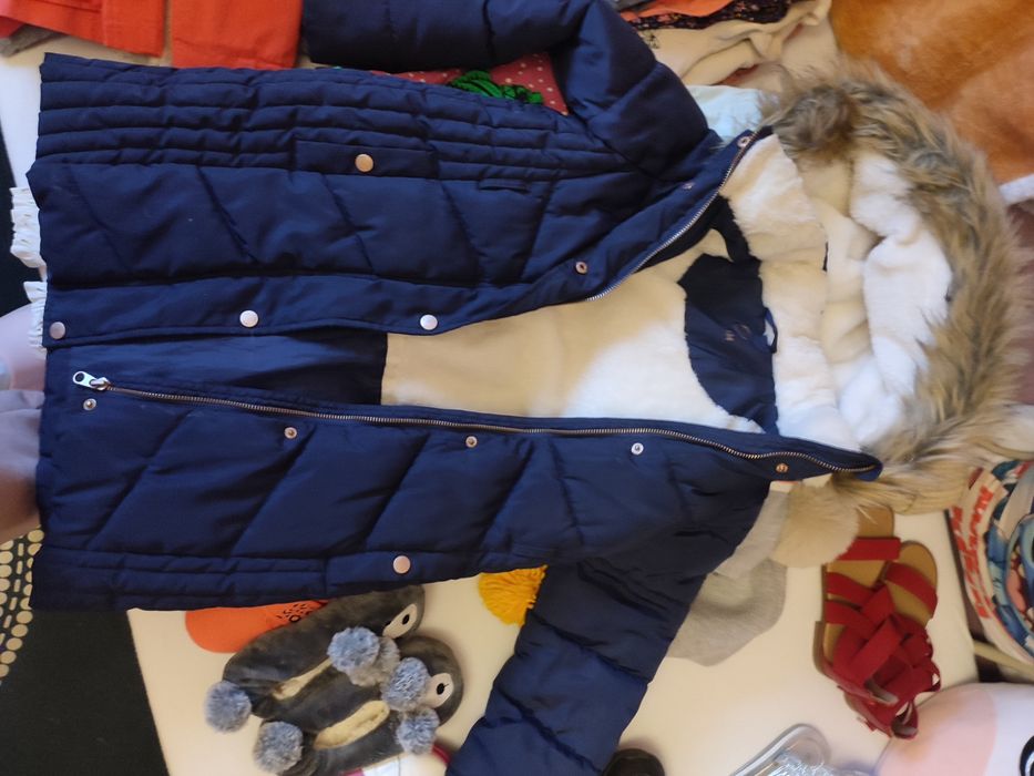 Buty zabawki i ubrania dzieciece