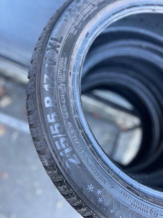 Шини 215/55 r17 зимові 24 рік