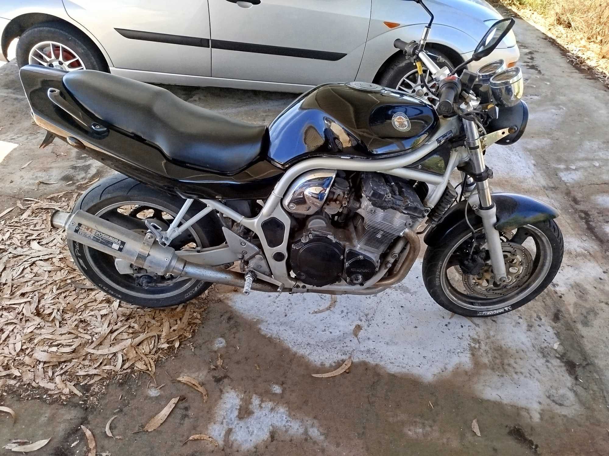 Vendo Suzuki GFS 600