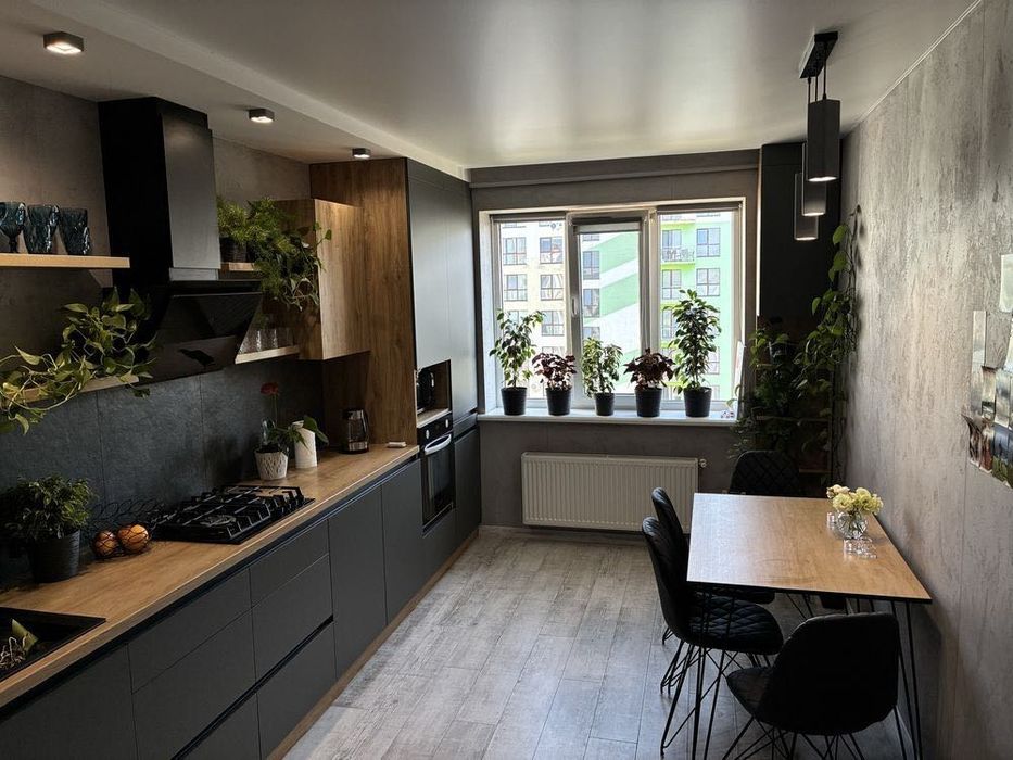 № продаж 3-кім квартира на Щасливому з видом на Озеро Басів Кут