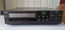 СД програвач Philips CD 104