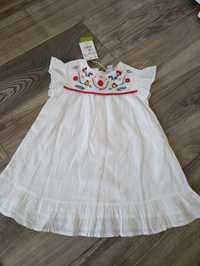 Sukienka nowa 86 haftowana biała dla dziewczynki