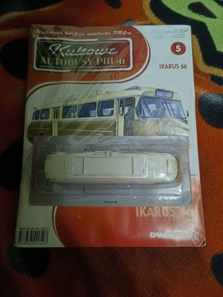 Autobus Ikarus 66