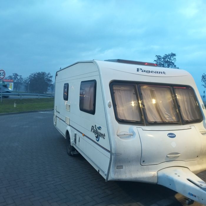 Przyczepa kempingowa bailey pageant monarch