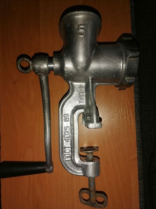 Ручна М'ясорубка ТОРГ