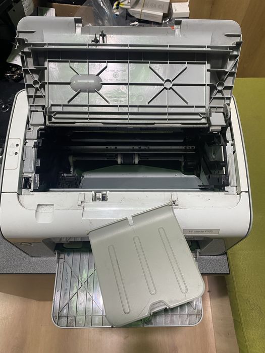 Принтер HP LaserJet 1102