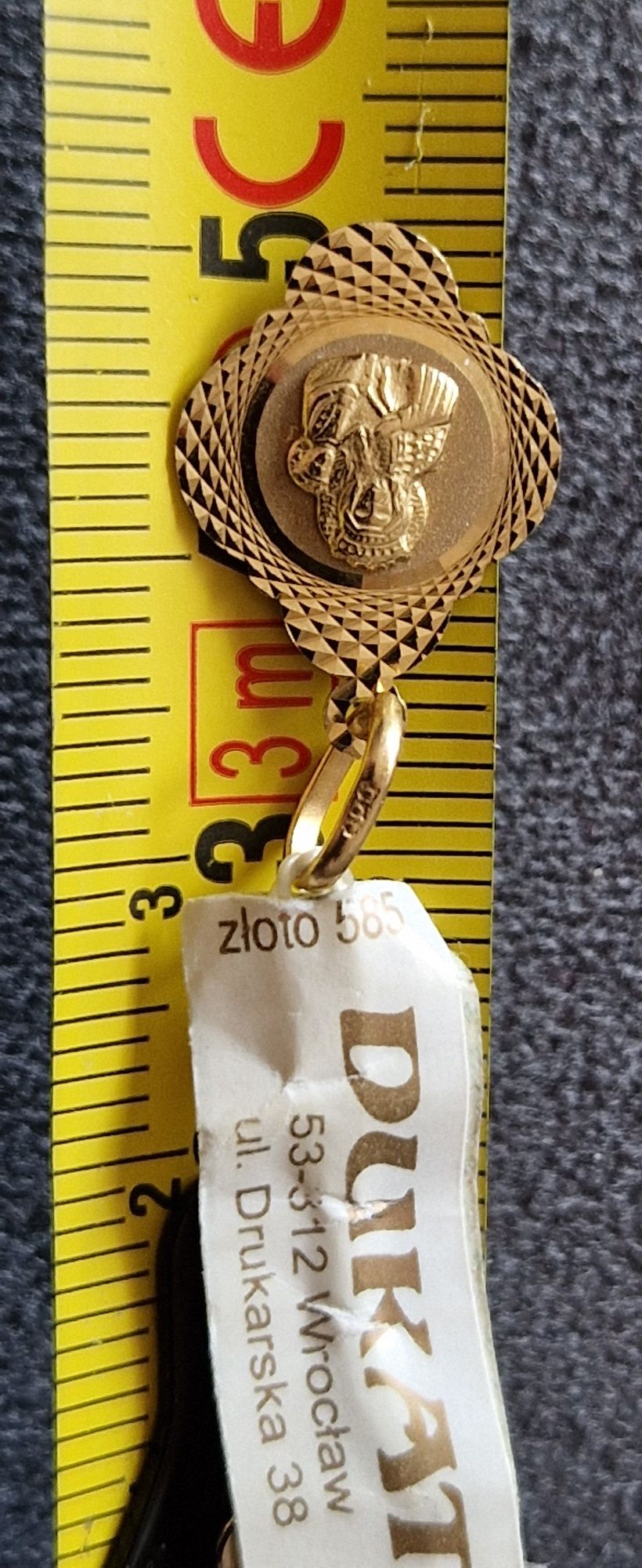Złoty medalik Matki Boskiej Częstochowskiej pr 585 z metką