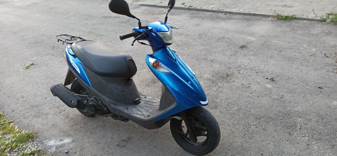 Suzuki 125 G,  інжектор, 4 тактний,двох місний, хороший стан.