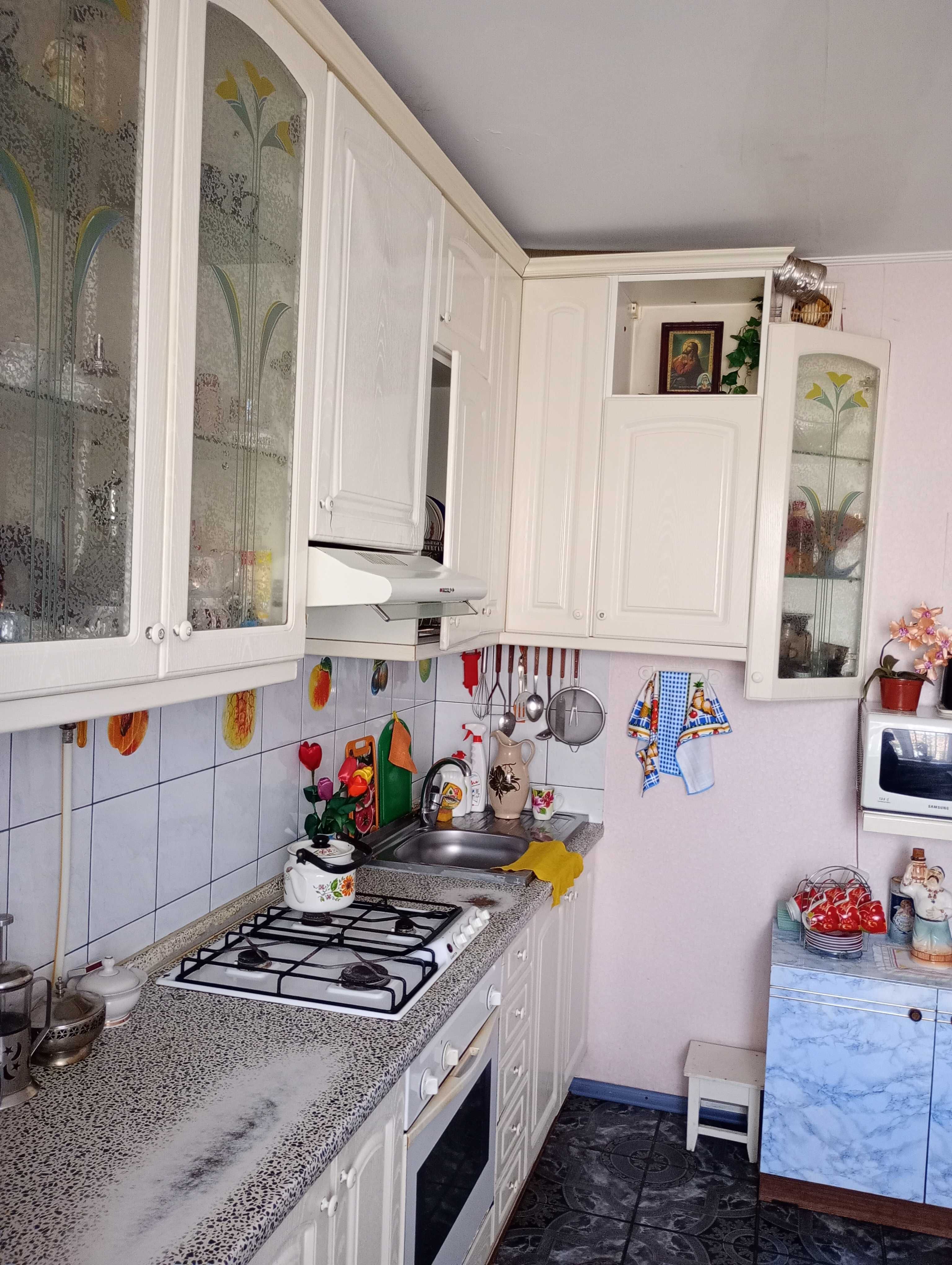 Гарний, великий будинок в центрі міста