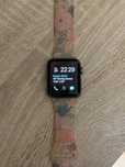 Sprzedam zwgarek apple  watch seria 2 , 42 mm