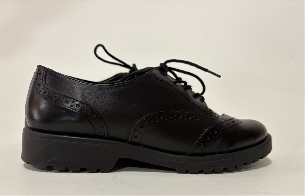 Жіночі туфлі оксфорди шкіряні 38р від Vera Pelle