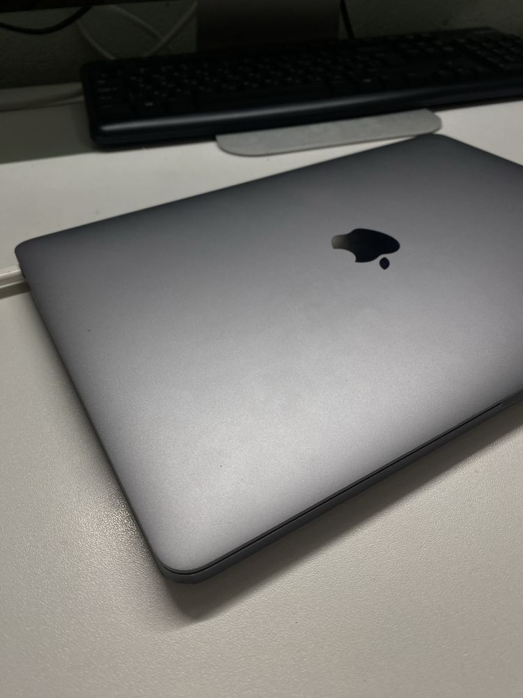 MacBook Pro 13, 2016, 256 gb, 8gb, iris intel