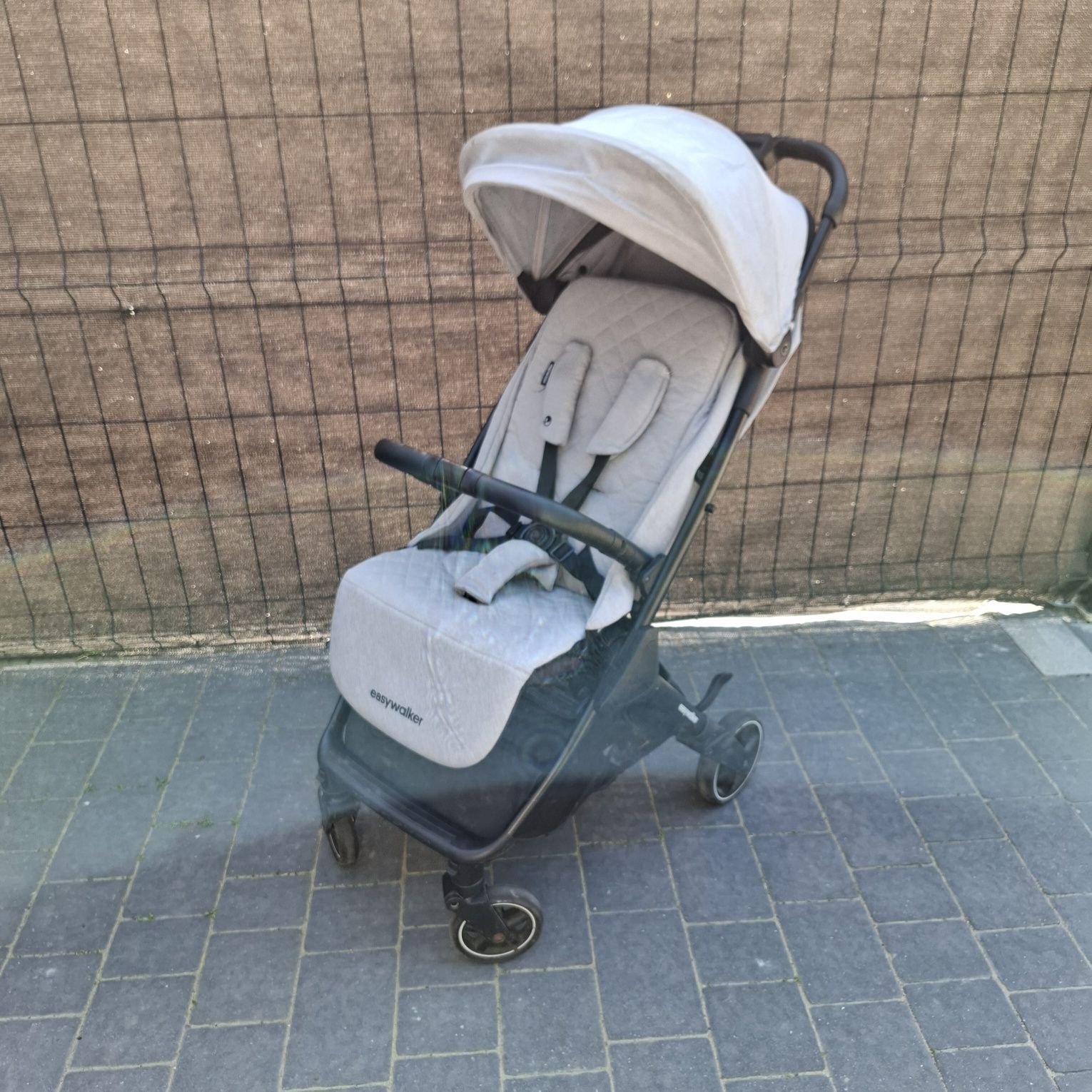 Wózek Easywalker Jackey – jasnoszary