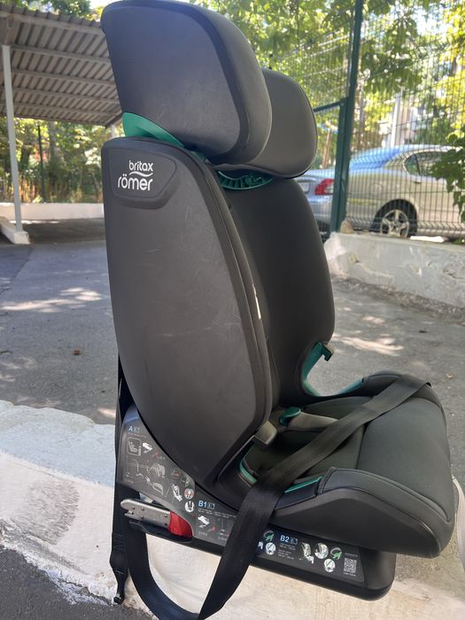 Автокрісло Britax Romer ADVANSAFIX M i-Size автокресло