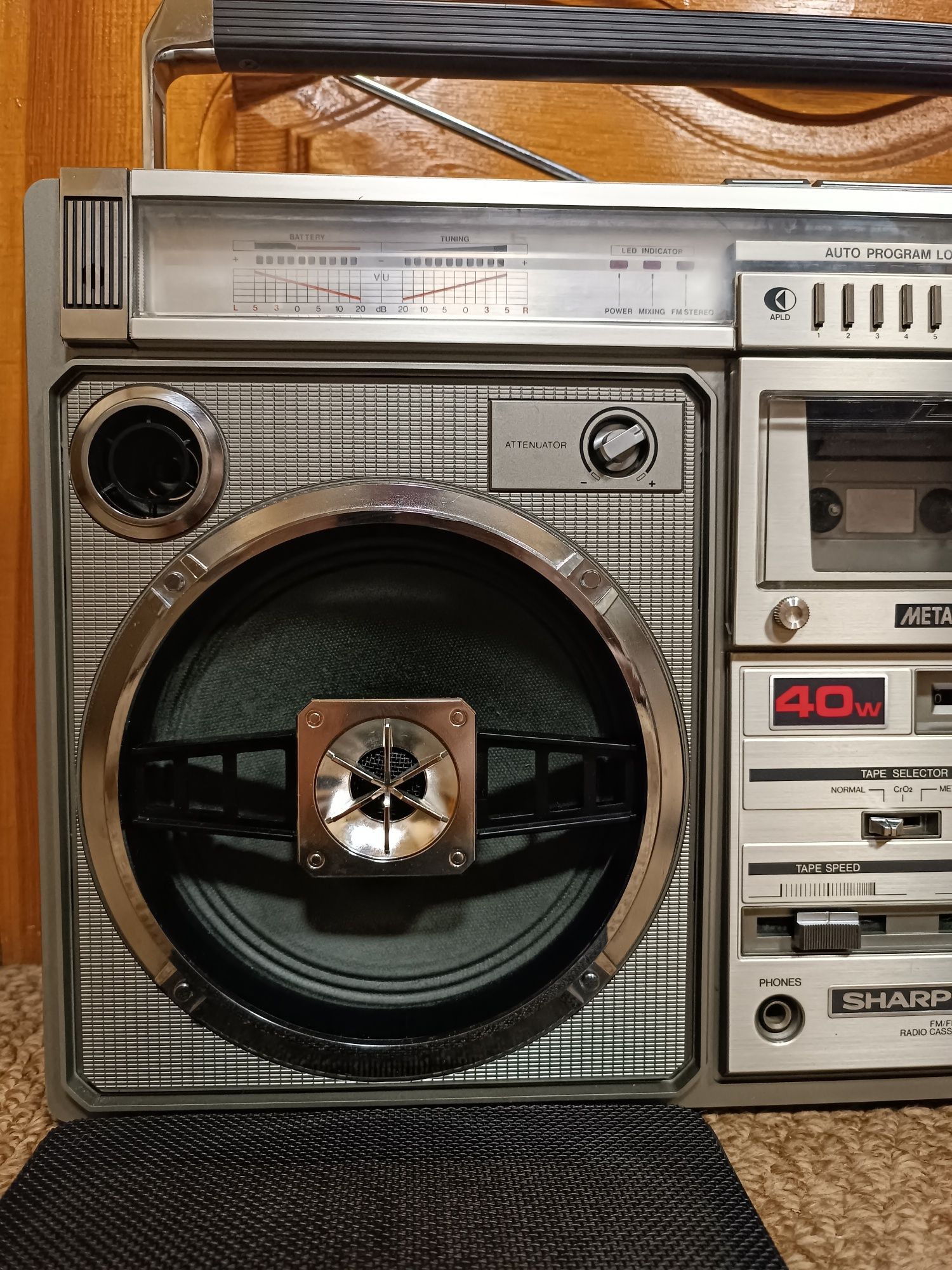SHARP GF 9696 Магнитола