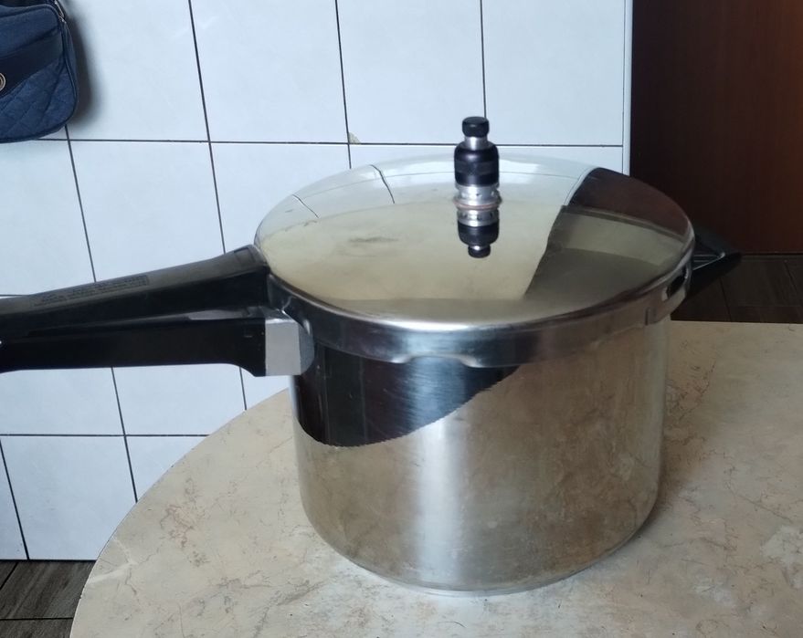 Szybkowar  ciśnieniowy