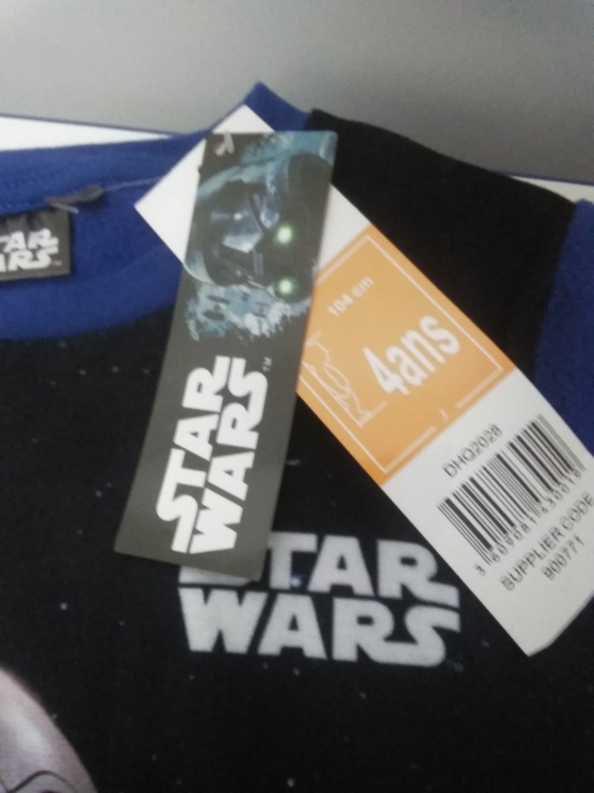 Pijama novo polar Starwars tamanho 4 anos