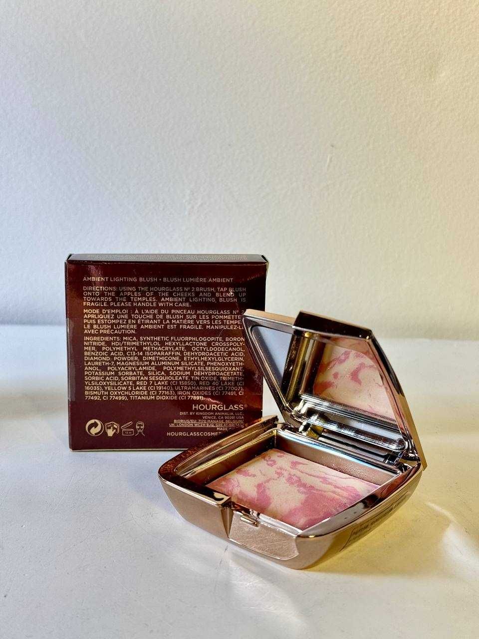 Рум'яна Hourglass Ambient™ Lighting