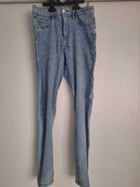 Spodnie jeansy rurki cropp 36