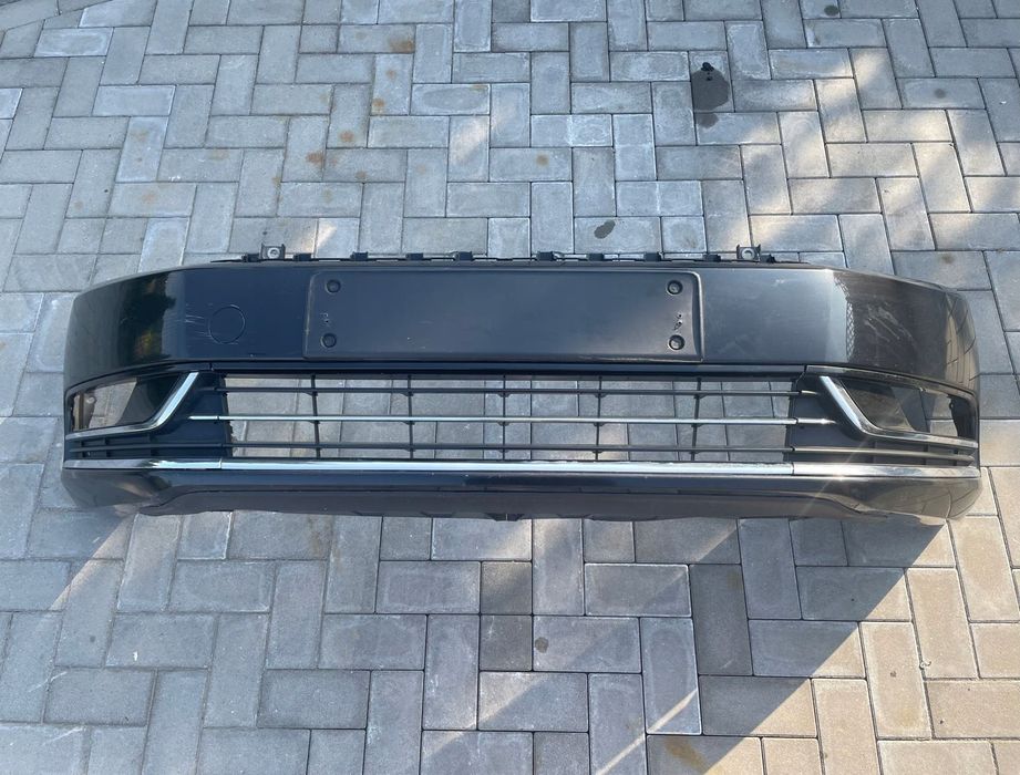 VW PASSAT B7 ZDERZAK PRZEDNI PRZÓD