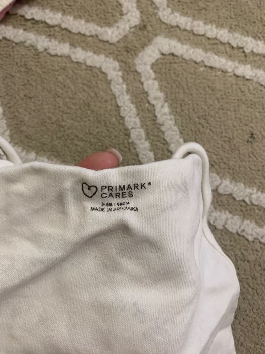 Речі на дівчинку