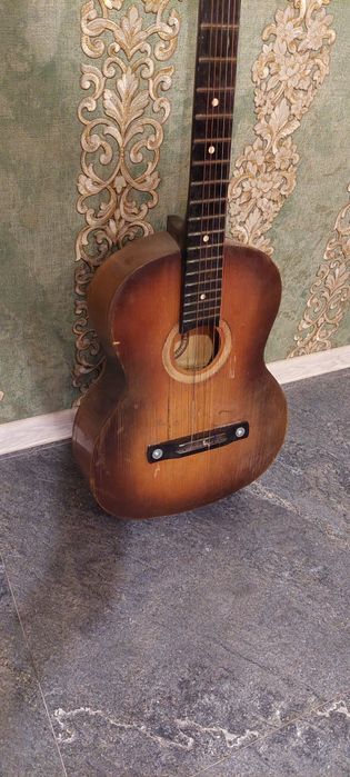 Гитару продаю в Виннице