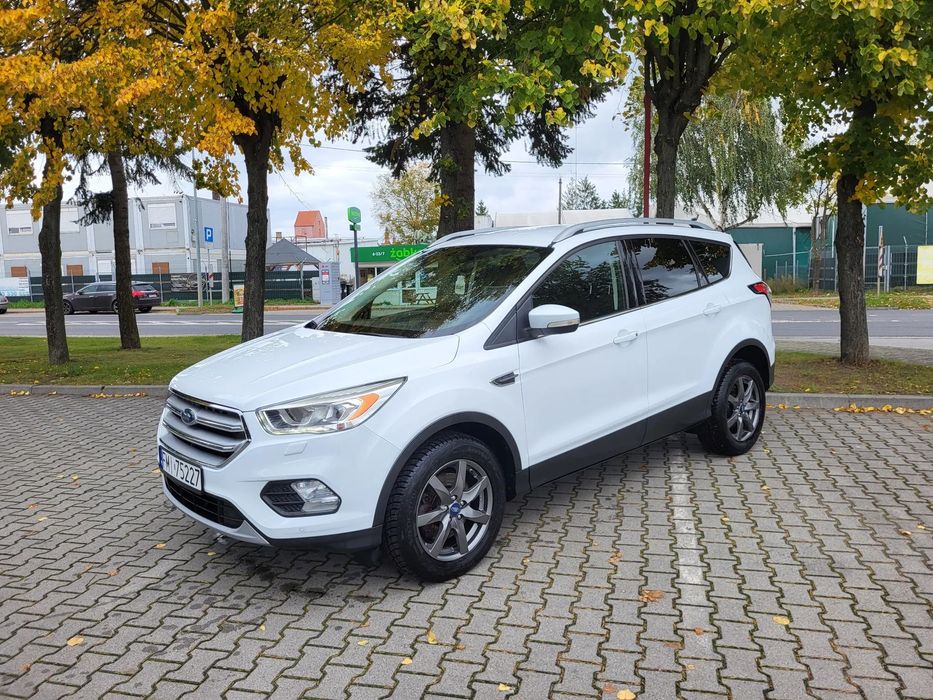 Ford Kuga Kuga ,Lift ,  sprowadzony zarejstrowany w Polsce