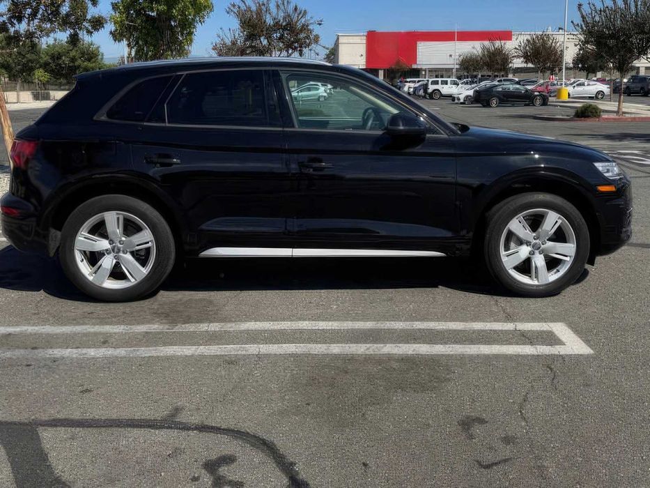 Audi Q5      2018