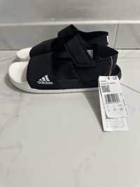 Босоніжки adidas adilette