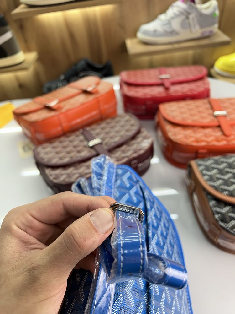 Сумка Месенджер GOYARD Belvedere Mm Bag