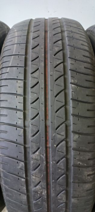 Літня гума 195/65 R15 в гарному стані
