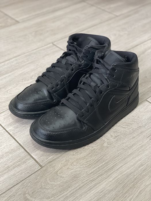 Nike air jordan 1 mid