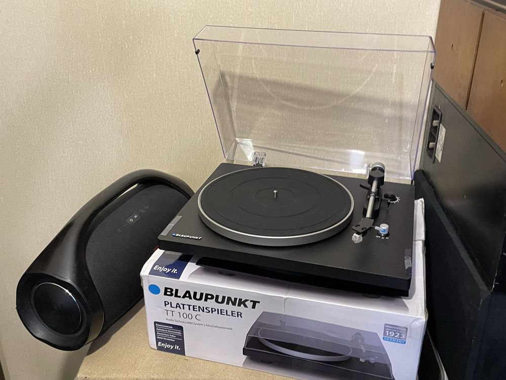 Немецкий проигрыватель винила BLAUPUNKT TT-100 (корпус-дерево) (НОВЫЙ)